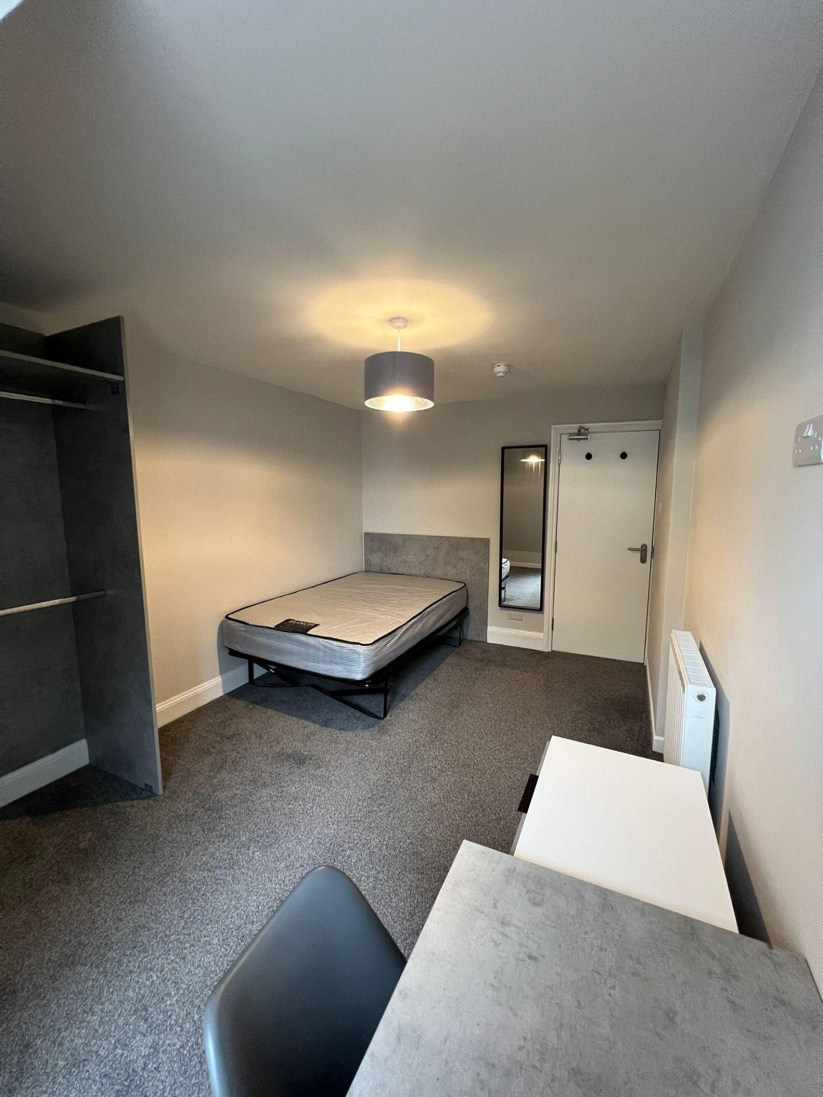 Room Whiteladies Road in Bristol