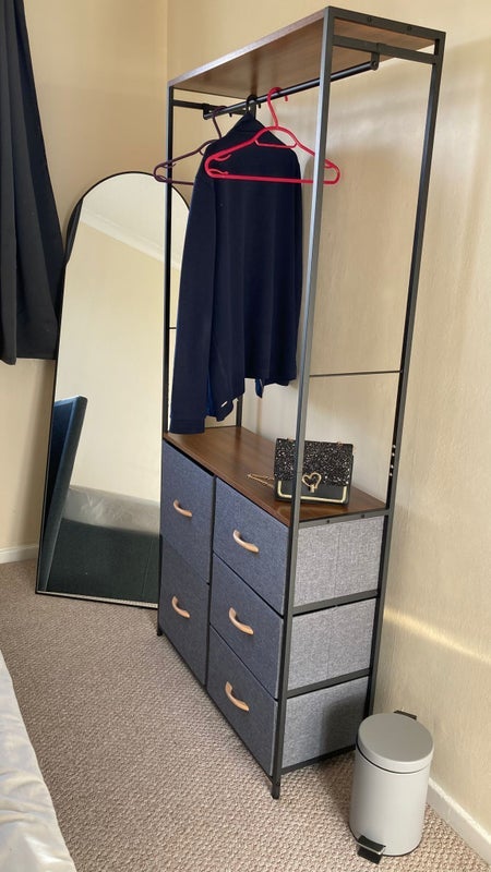 Room Mendip Close in Slough