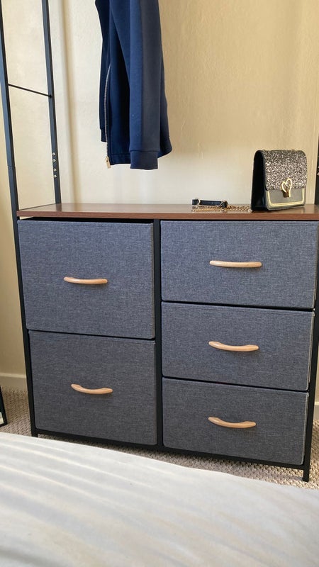 Room Mendip Close in Slough
