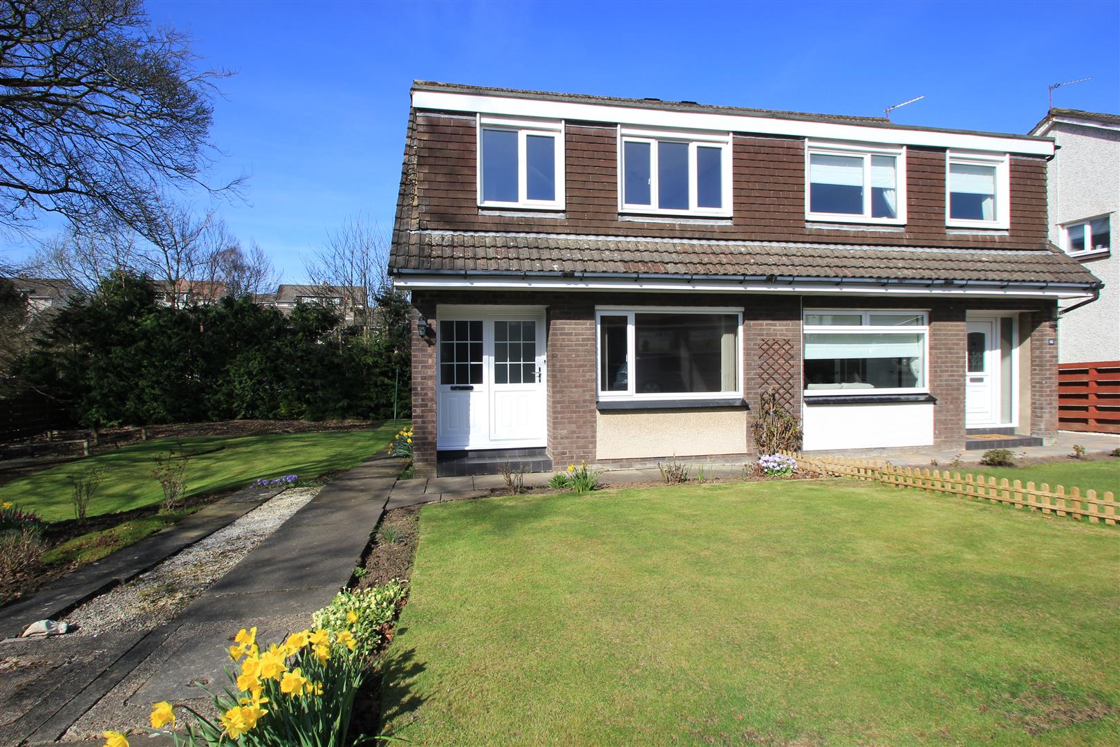 House Birken Road in Lenzie