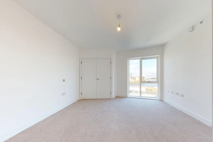Flat North Woolwich Road in Greater London