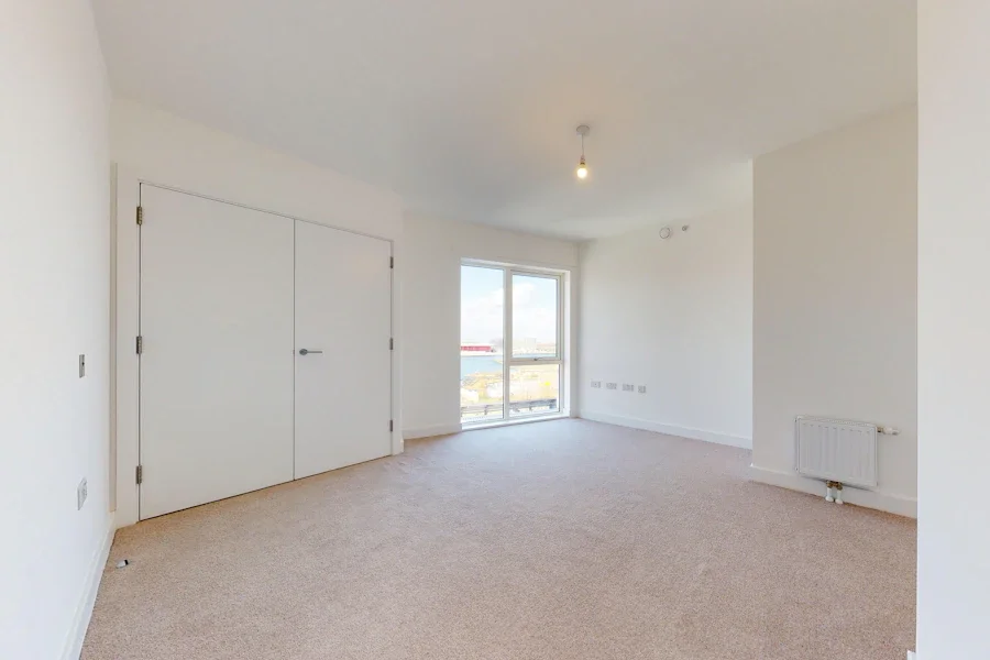 Flat North Woolwich Road in Greater London