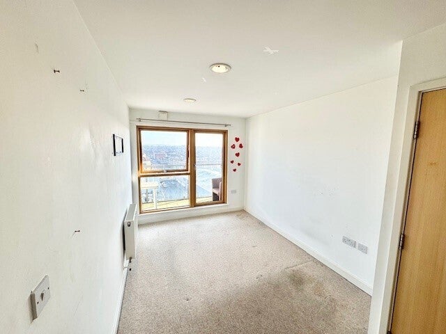 Flat Atlanta Boulevard in Greater London