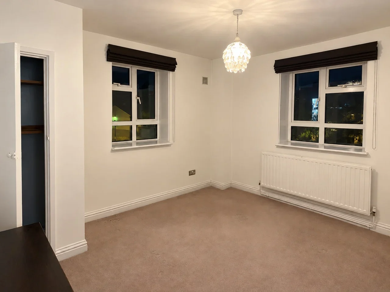 Flat Acacia Grove in Greater London