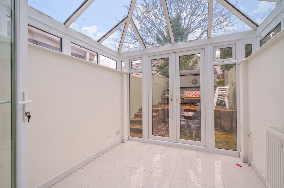 House Lyntons in Horsham