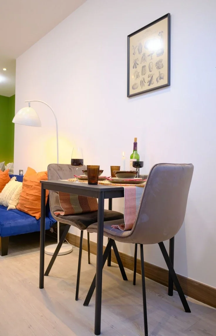 Flat The Ridgeway in Greater London