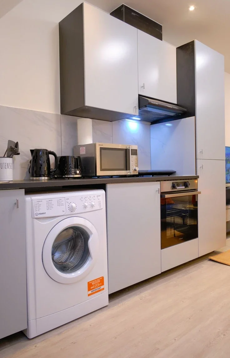 Flat The Ridgeway in Greater London