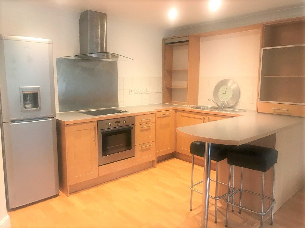 Flat Brackenhurst Place in Leeds