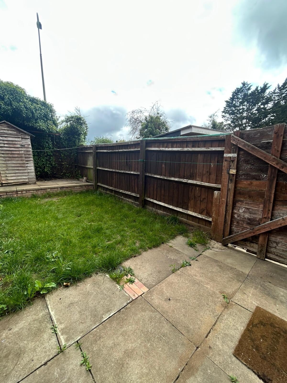 Flat Bampton Close in Oxford