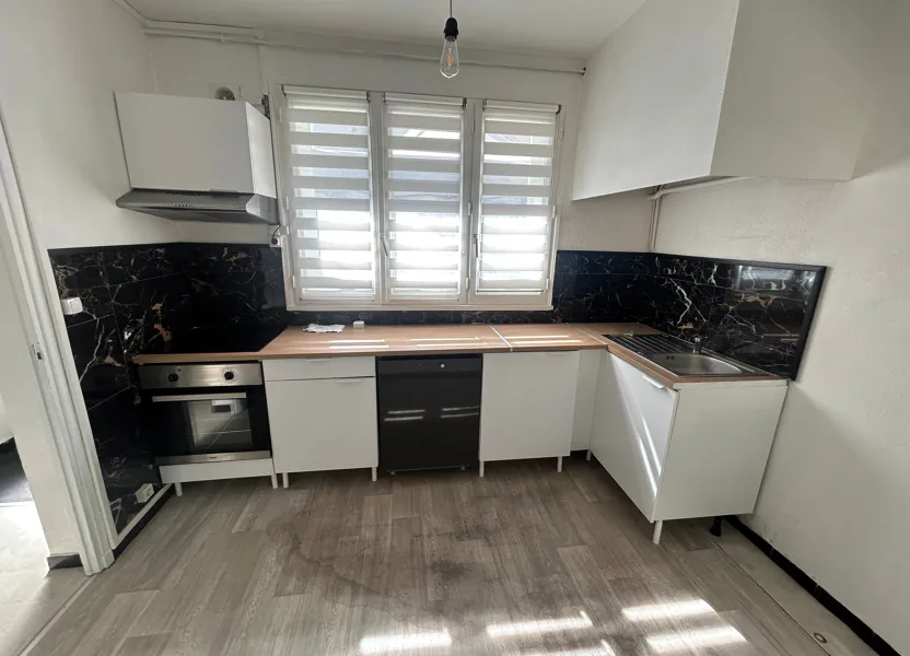 Flat Rue du 11 Novembre in Saint-Genis-Laval