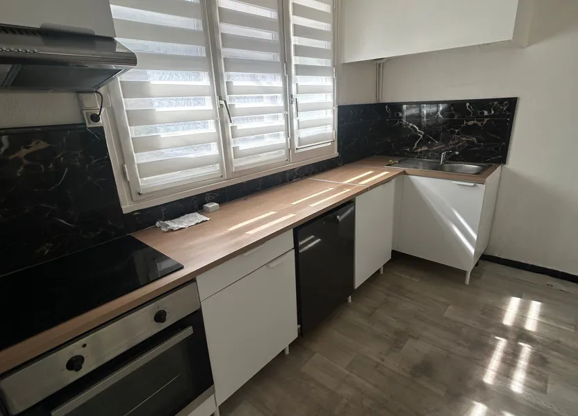 Flat Rue du 11 Novembre in Saint-Genis-Laval