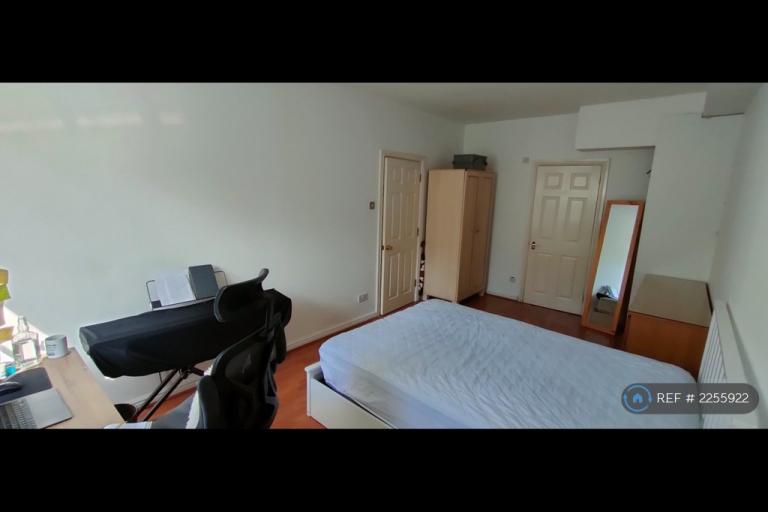 Room East Smithfield in Greater London