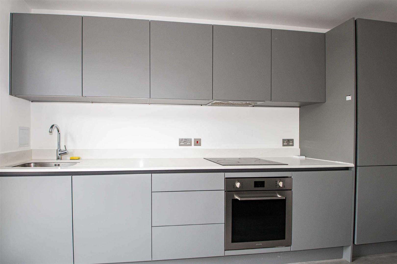 Flat Capital Drive in Milton Keynes