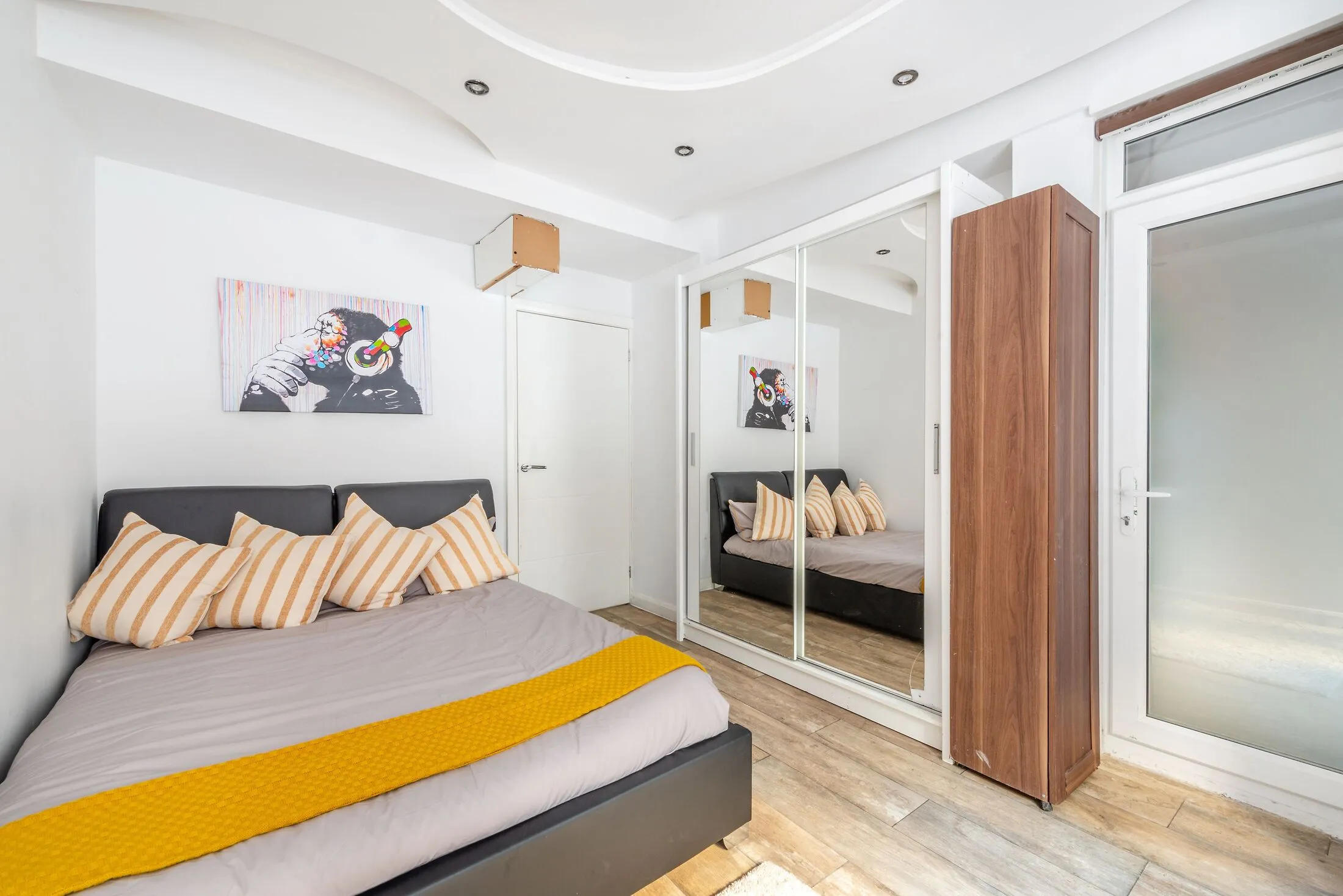 Flat Inverness Terrace in City of Westminster