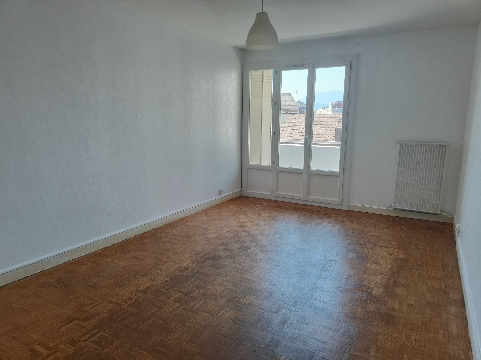 Appartement Place de la République à Saint-Martin-d'Hères