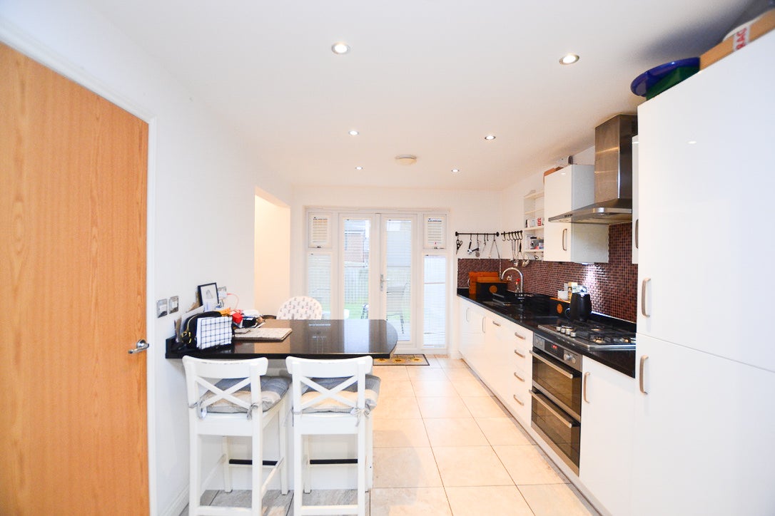 Flat Greville Gardens in Newcastle upon Tyne