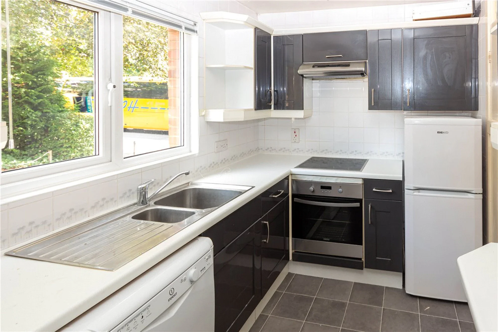 Flat Upper Lattimore Road in St Albans