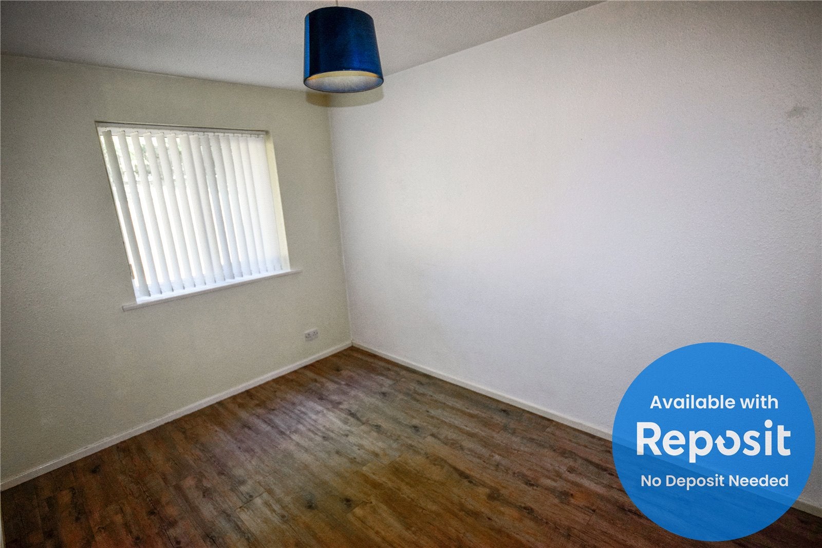 Flat Crescent Grove in Prestwich