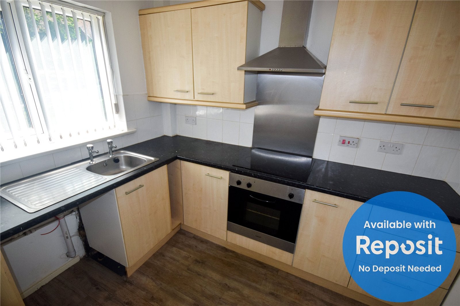 Flat Crescent Grove in Prestwich