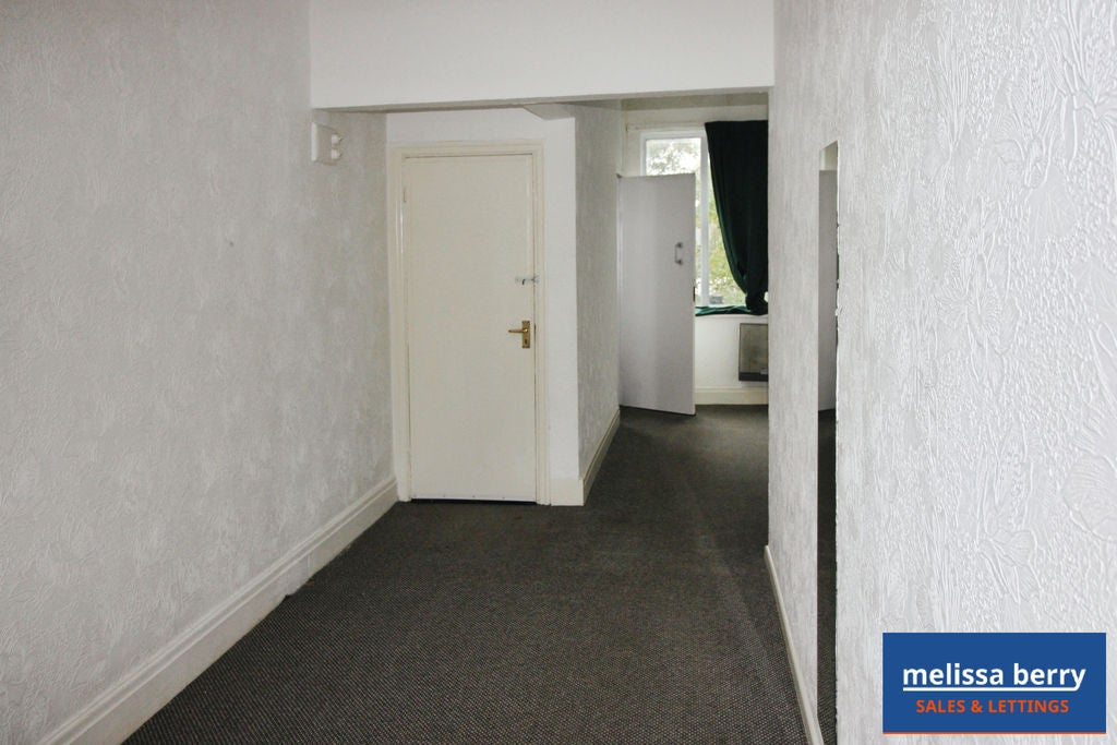 Flat Sandy Lane in Prestwich