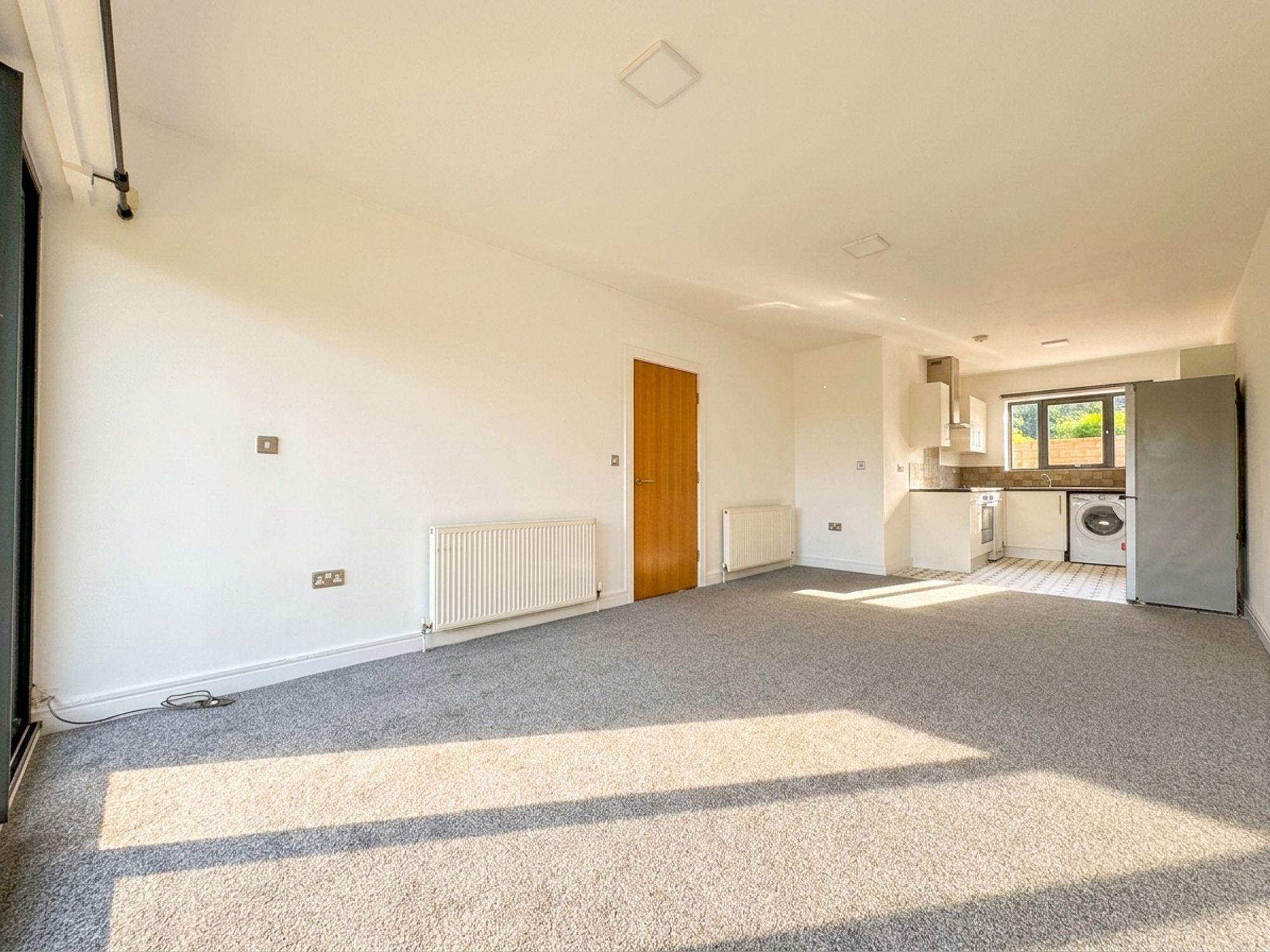 Flat Newsome Road in Huddersfield