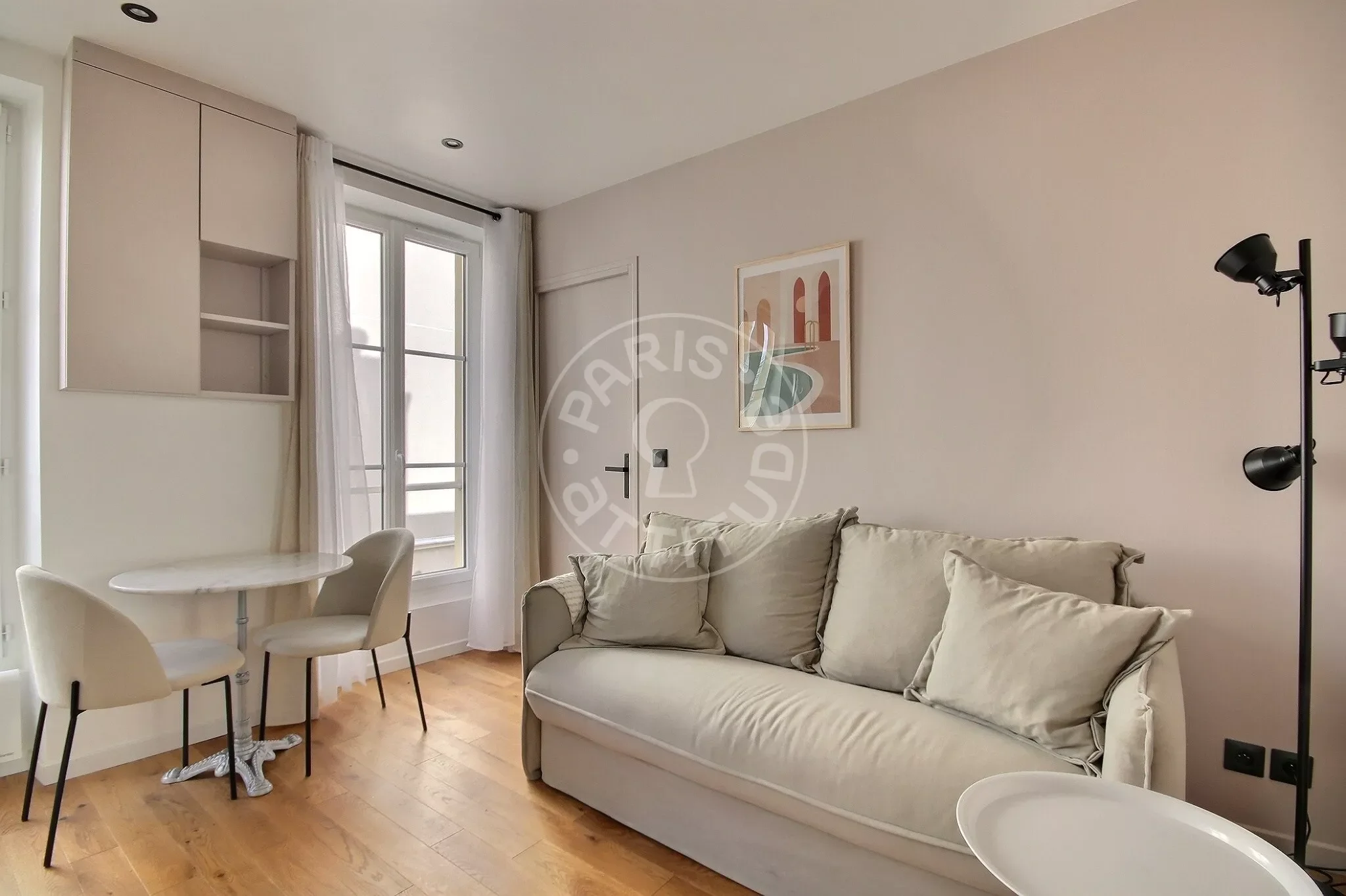 Appartement Avenue de Taillebourg à Paris
