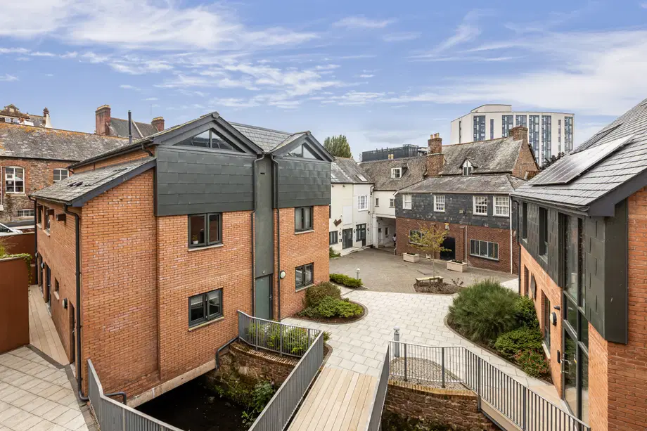 Flat Eagle Yard in Exeter