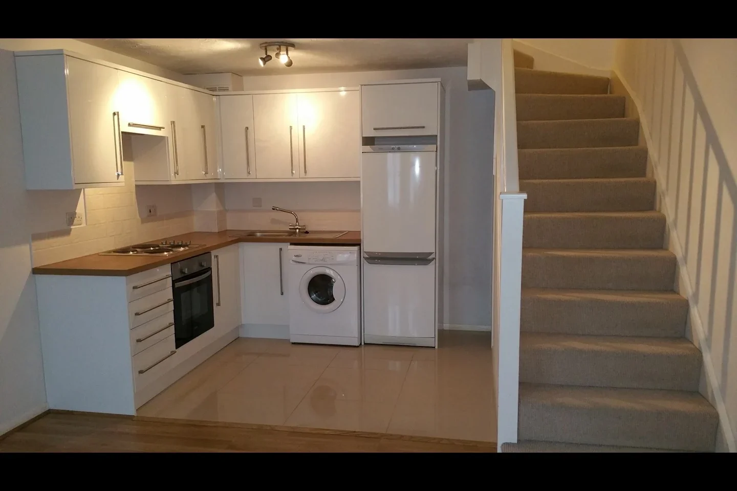 House Ingleside in Slough