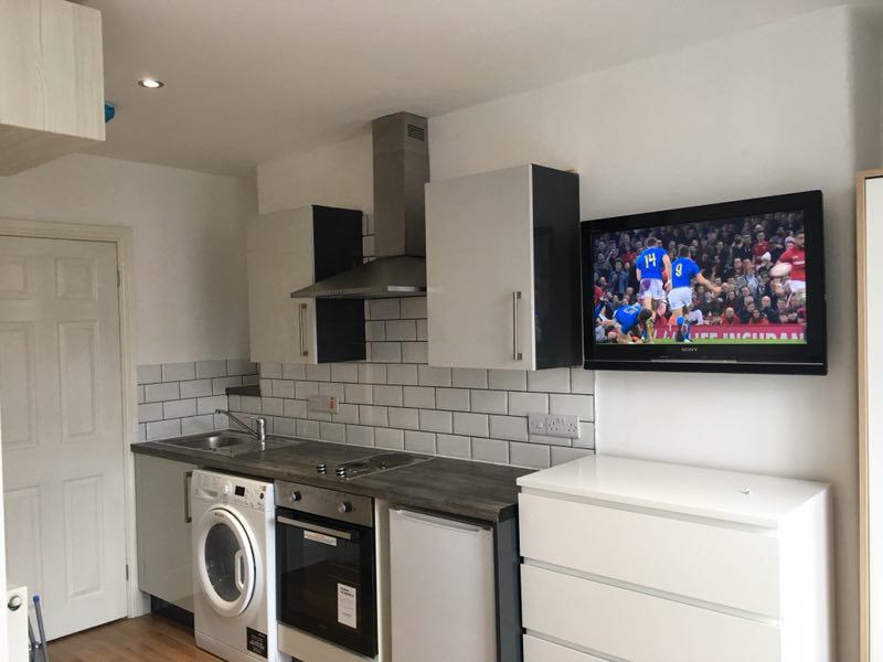 Room Pembroke Place in Liverpool