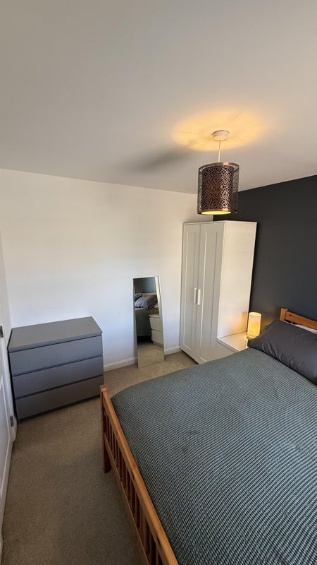 Room Daisy Close in Coventry