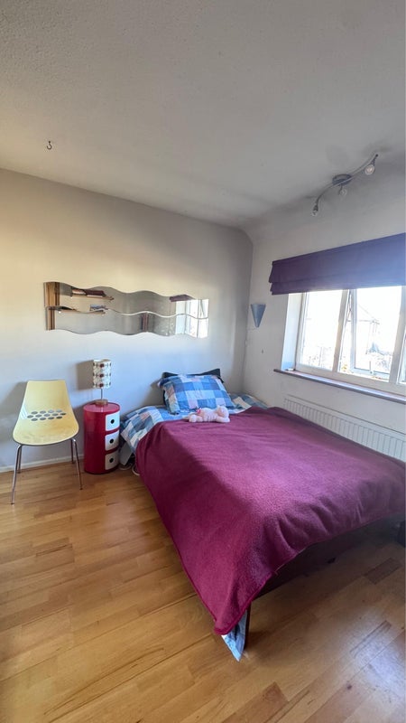 Room Meads Close in Ingatestone