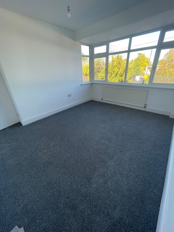 Room Nightingale Road in Greater London
