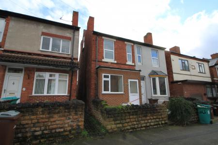 House Broomhill Road in Nottingham
