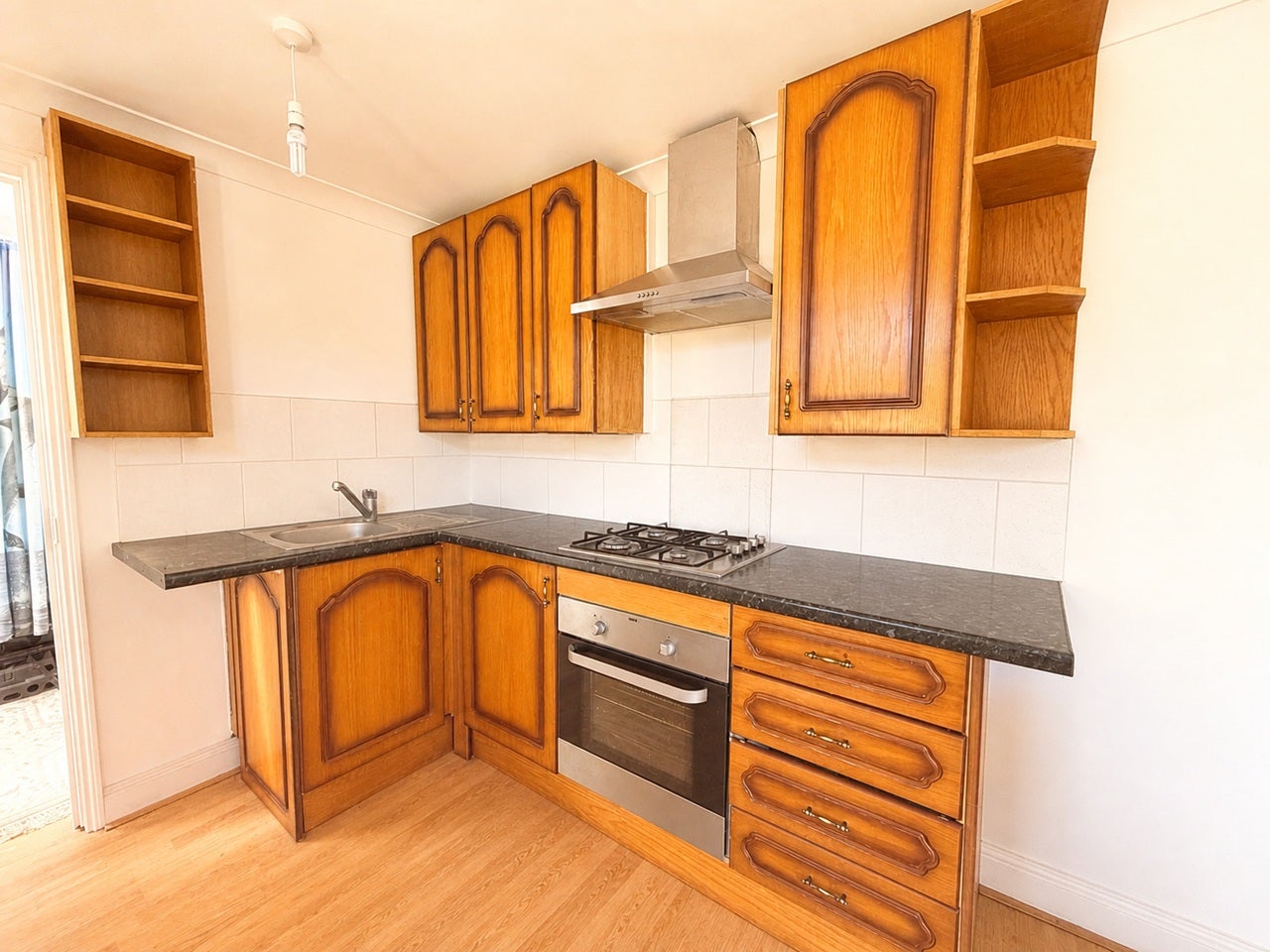 Room Greencroft Road in Greater London