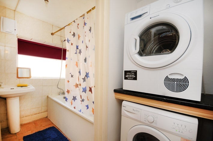 Room Perth Road in Greater London