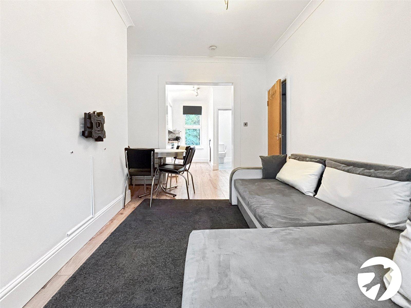 Flat Marischal Road in Greater London