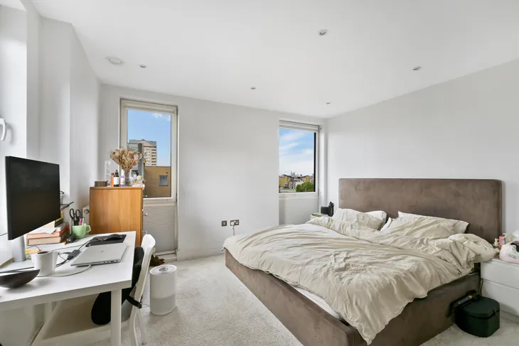 Flat Cassilis Road in Greater London