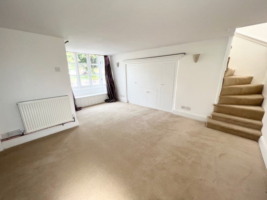 House Thomas Crewe Close in Brackley