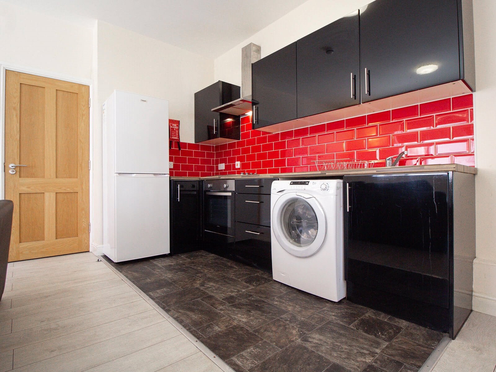 Flat Clarendon Road in Leeds