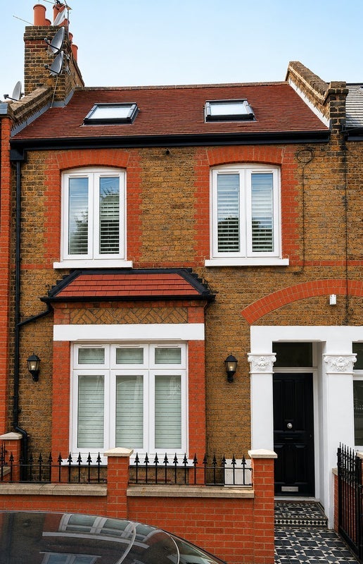House Tunis Road in Greater London