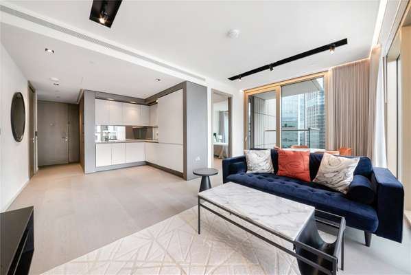 Flat Park Drive in Greater London