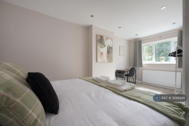 House Wendover Street in High Wycombe