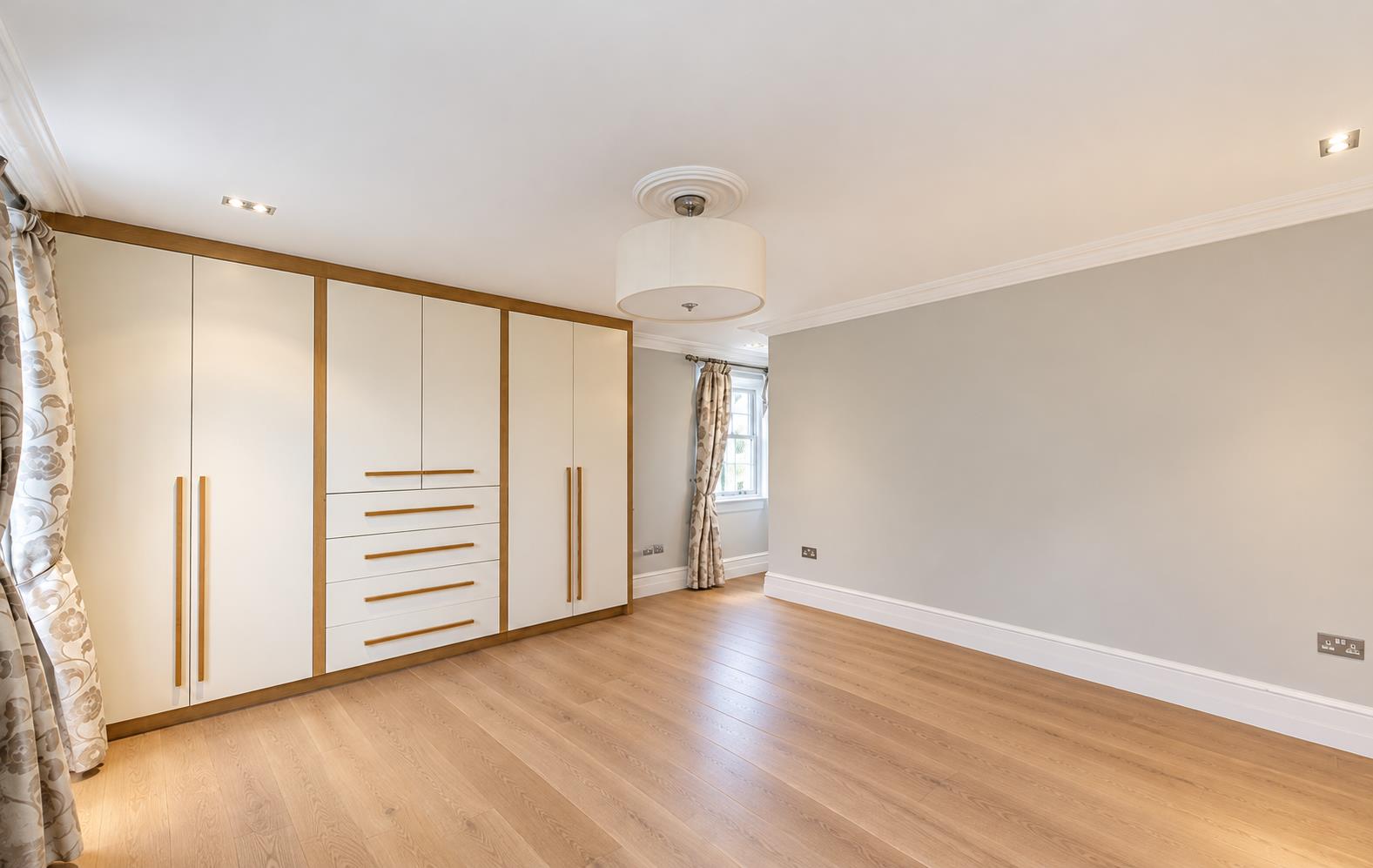 Flat Gloucester Place in City of Westminster