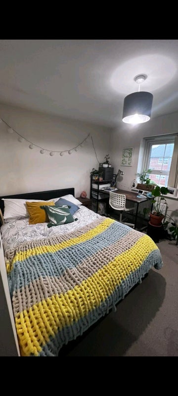 Room Scotsman Avenue in Preston