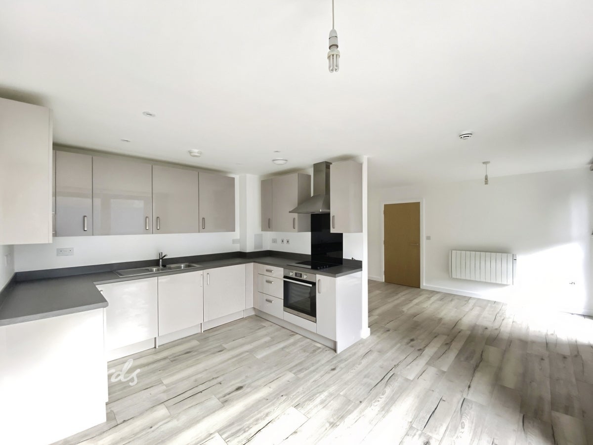 Flat Foster Street in Maidstone
