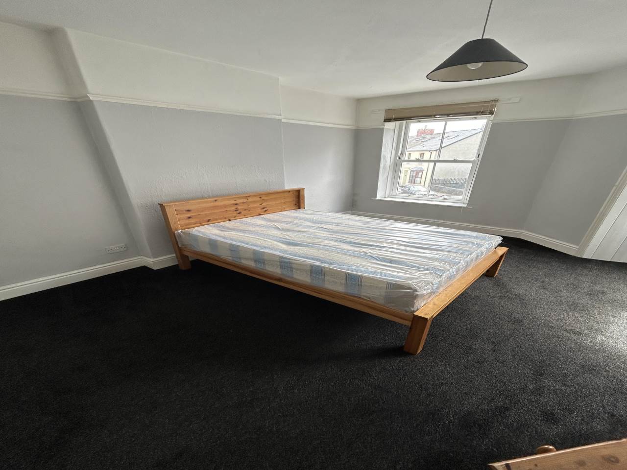Room South Road in Aberystwyth