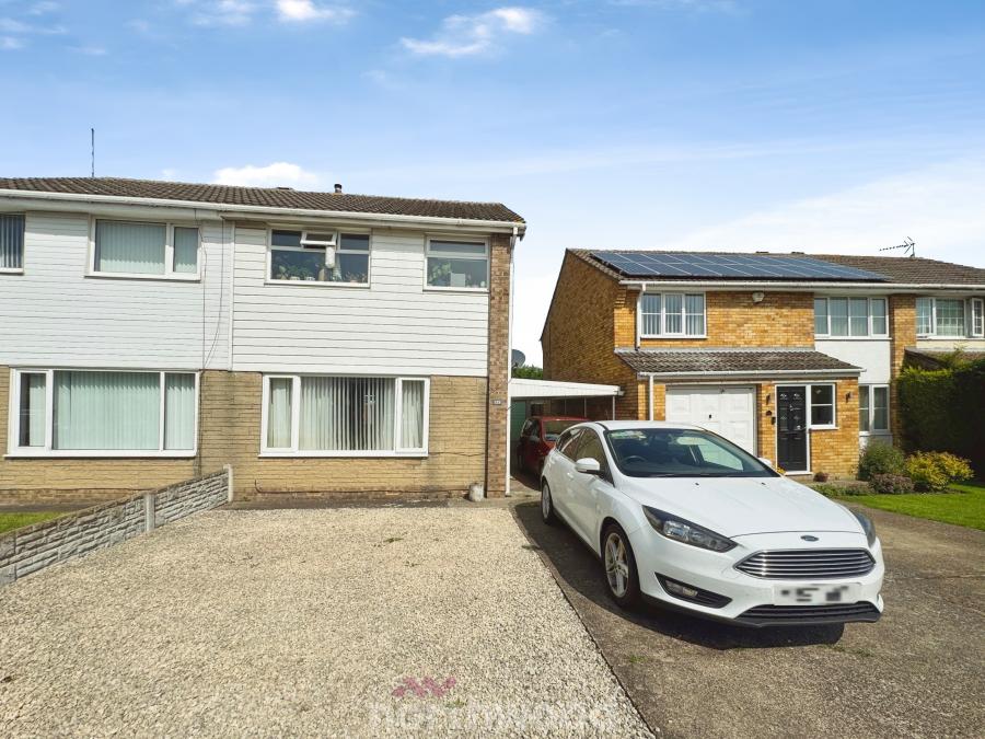 House Grampian Way in Doncaster