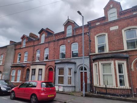 Flat Fitzroy Avenue in Belfast