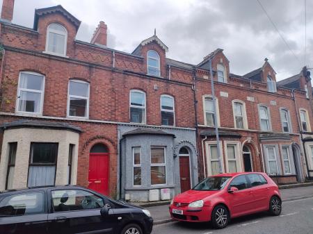 Flat Fitzroy Avenue in Belfast