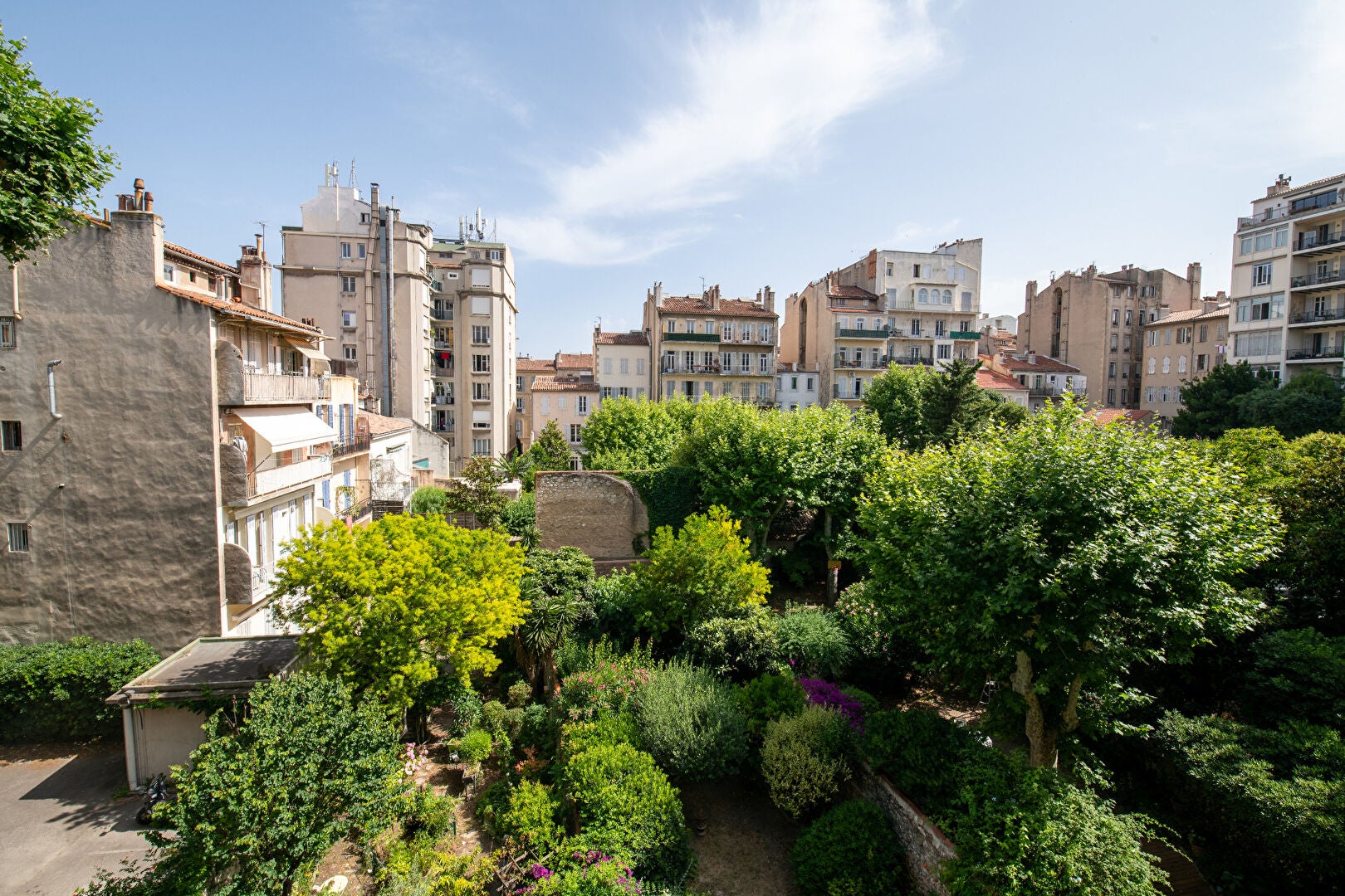 Flat Rond-Point Henri Frenay in Marseille